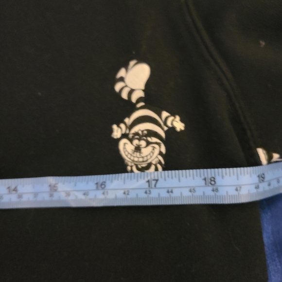 Vans X Disney Cheshire Cat Sweatshirt Size XS, Pre-owned, please review photos - Picture 6 of 7